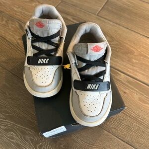 Jordan Legacy 312 Low (size 9c) CD9056 101